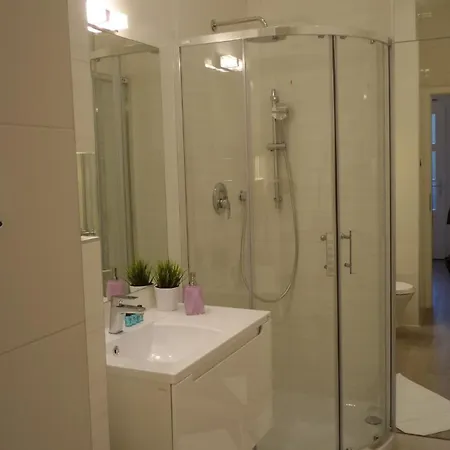 Gozsdu Dream Luxury 3 Double Bed Centre * Budapest