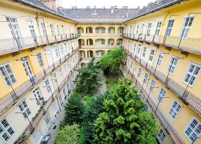 Apartmán Gozsdu Dream Luxury 3 Double Bed Centre *