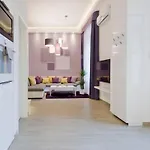 아파트 Gozsdu Dream Luxury 3 Double Bed Centre *