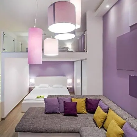 Διαμέρισμα Gozsdu Dream Luxury 3 Double Bed Centre